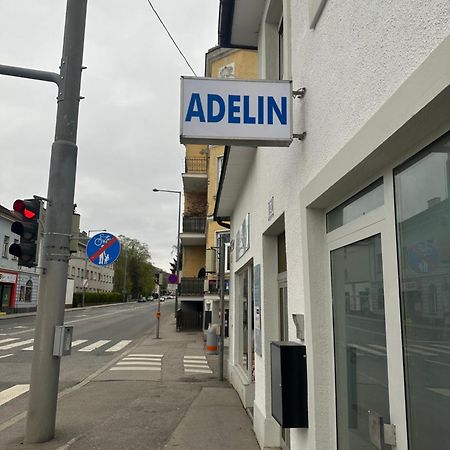 Adelin Vienna Hostel Exterior photo